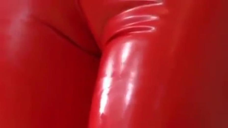 25P Leather cameltoe 7