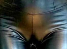 25P Leather cameltoe 7