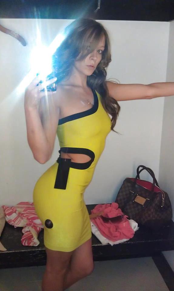 13P Facebook Hotties Smokin 