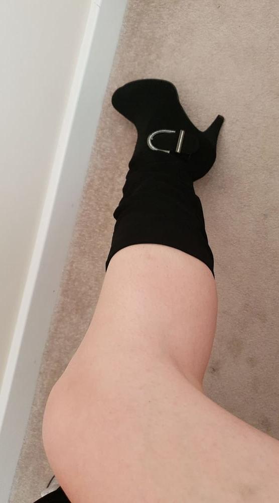 25P Talons High Heels sur Facebook 3