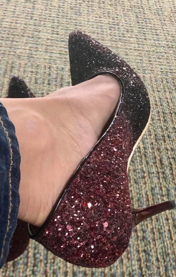 25P Talons High Heels sur Facebook 3