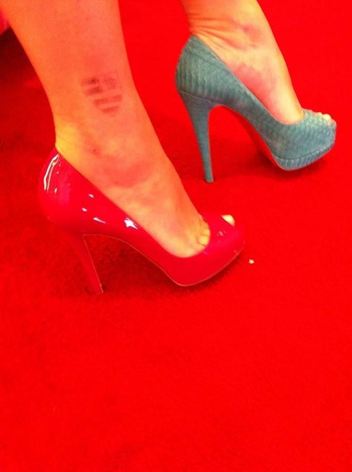 25P Talons High Heels sur Facebook 3