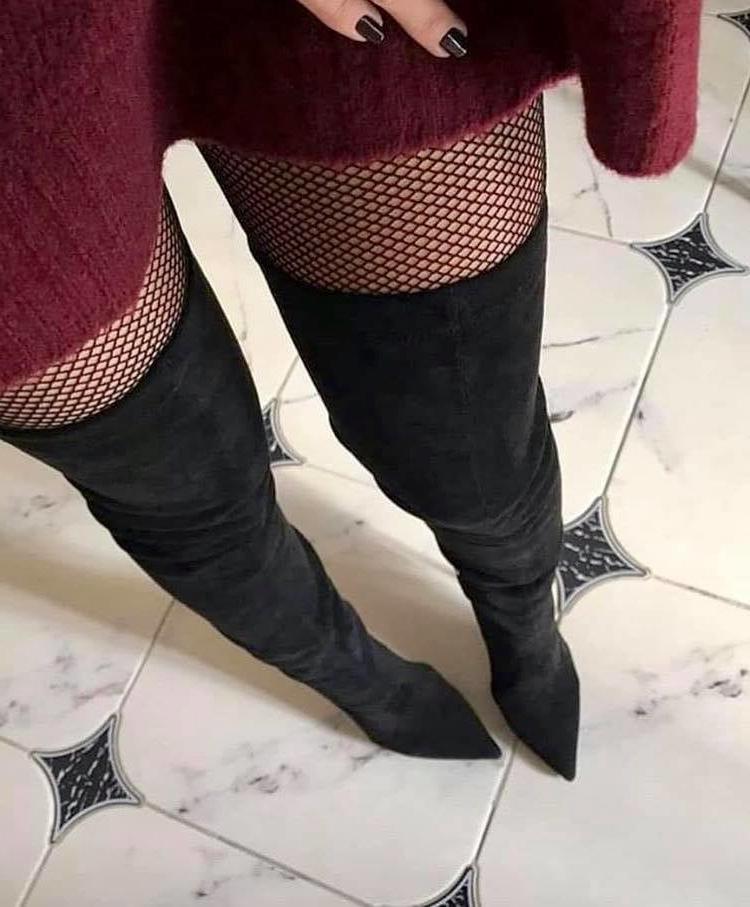 25P Talons High Heels sur Facebook 3