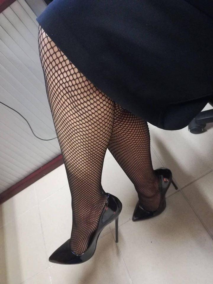 25P Talons High Heels sur Facebook 3