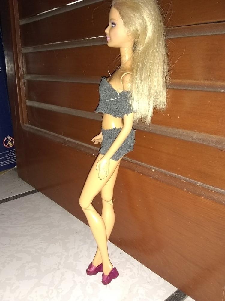 25P 12 junio Barbie Doll morenaza 2020