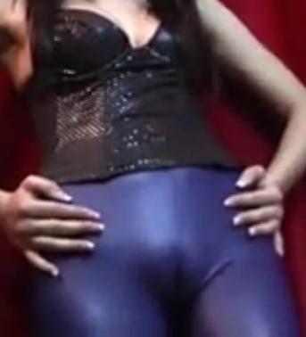 25P Leather cameltoe 8