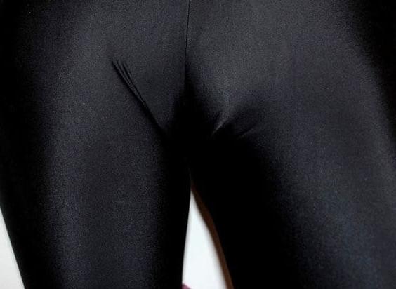 25P Leather cameltoe 8