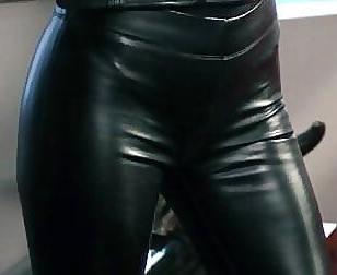 25P Leather cameltoe 4