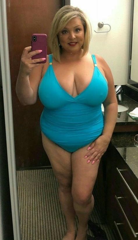 25P Plus size love 2