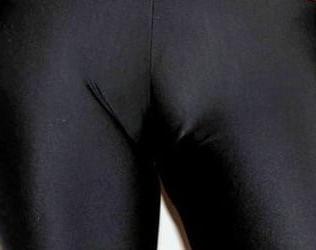 25P Leather cameltoe 9