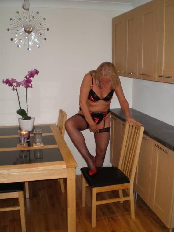 25P Nice ladies I would love to