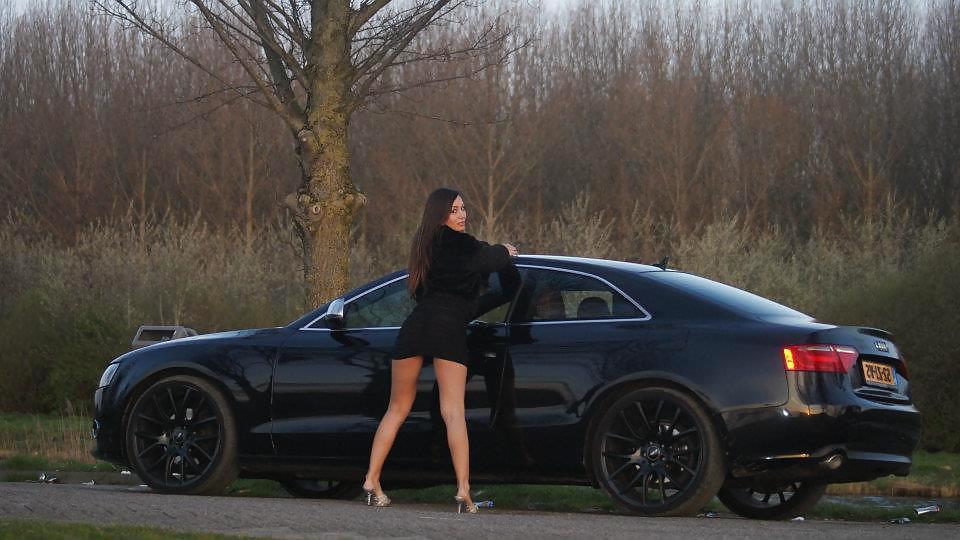 23P Naomi dutch sexy facebook girlfriend