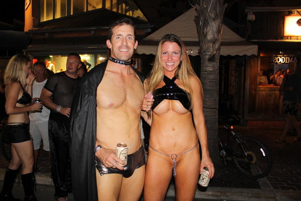 15P How My Slutty Aunt Dresses When She Is On Party Vacation #4