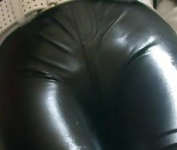 25P Leather cameltoe 5