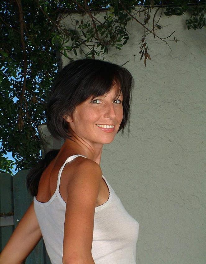 25P Women I'd Like to Fuck - Carmen Oksana