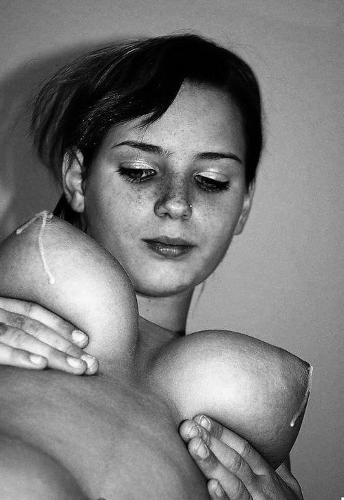 19P Women I'd Like to Fuck - Pregnant and Lactating