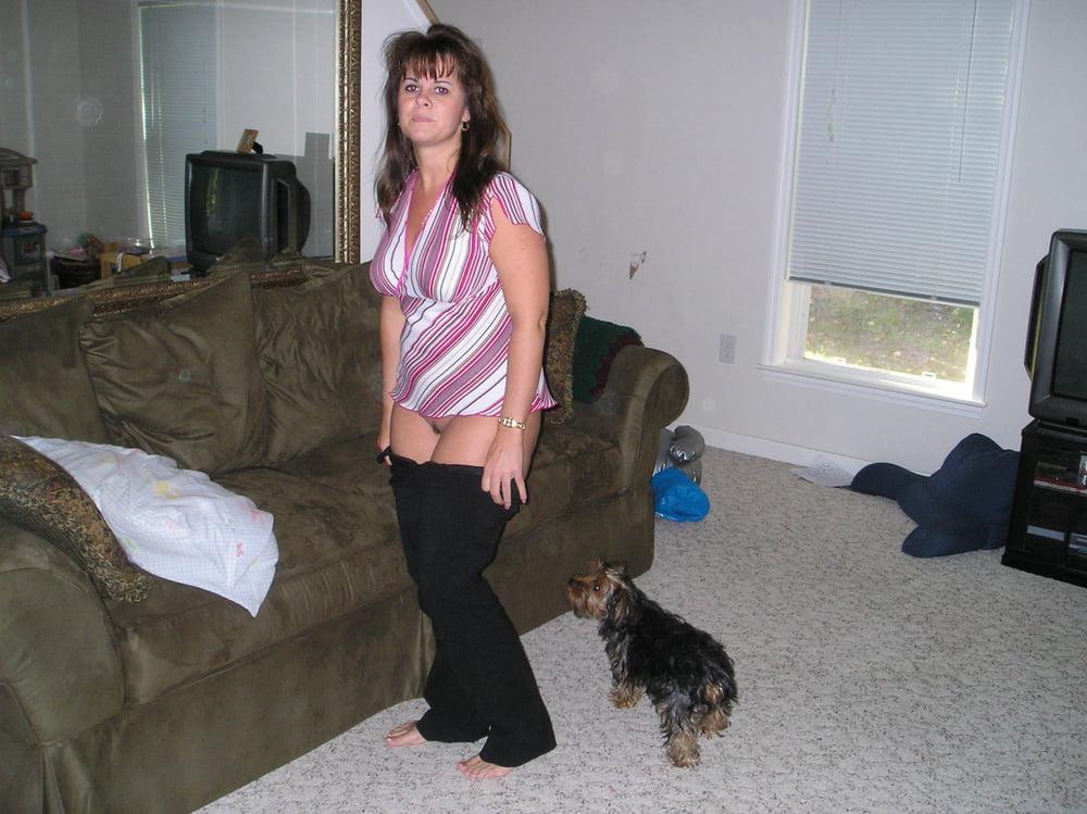 25P Women Need Exposure 912 - Wife Does Her Job