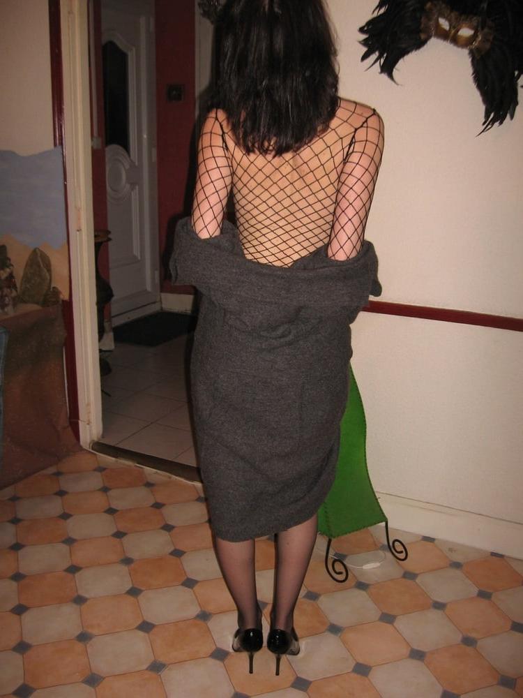 25P French Swinger Slut Goes Dogging #2