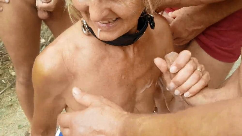 25P Women I'd Like to Fuck - Slave Elke