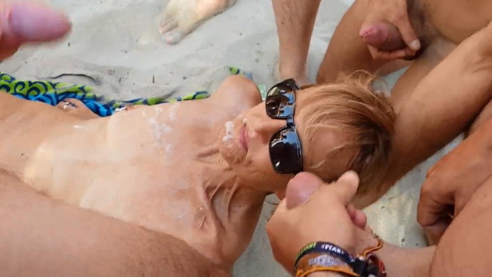 25P Women I'd Like to Fuck - Slave Elke