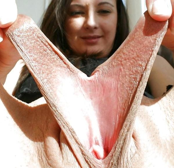 25P Matures that Love the Camera18