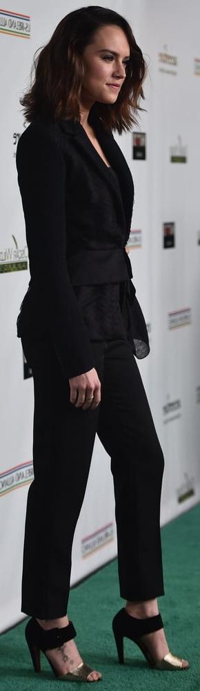 25P Daisy Ridley Fit As Fuck 2