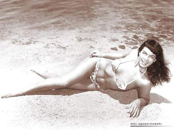 22P Bettie Page 1!