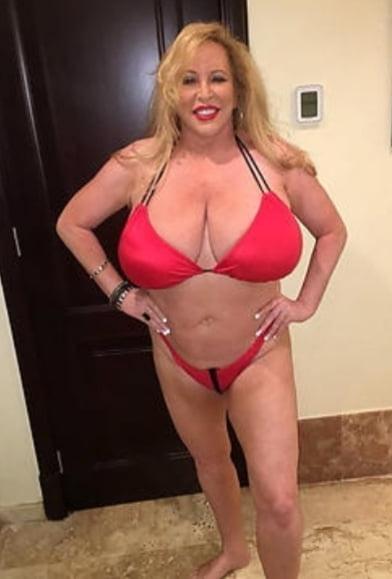 24P He boys Time to fuck someone's  Busty mature Mom