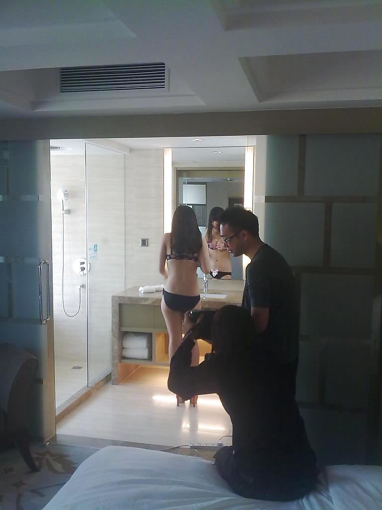 9P Behind the scene at shoot