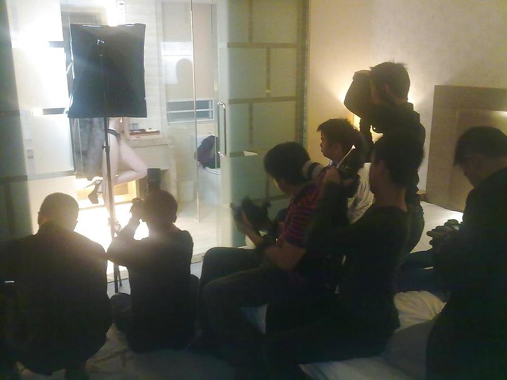 9P Behind the scene at shoot