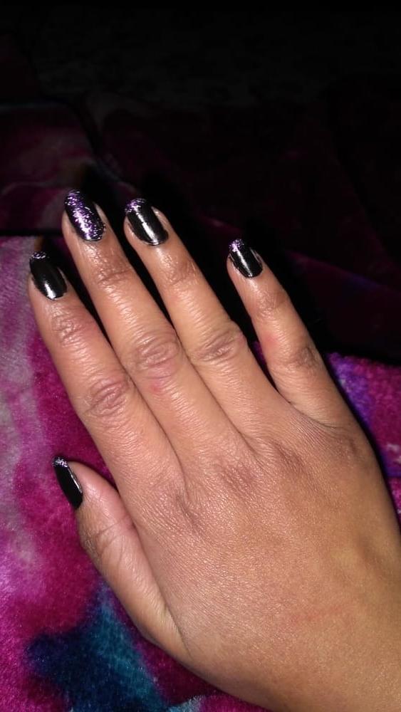 25P MY WIFE'S LONG NAILS