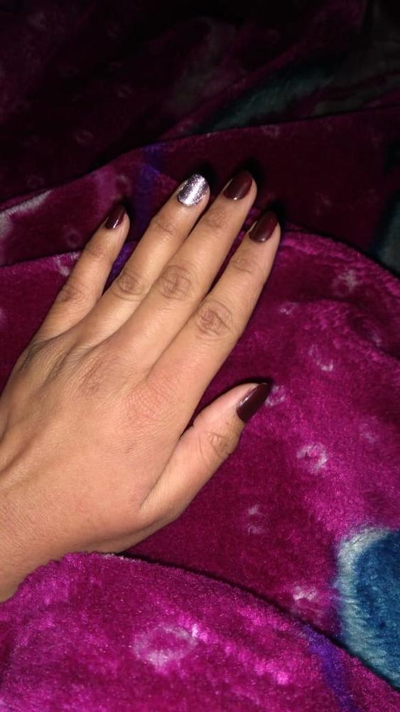 25P MY WIFE'S LONG NAILS