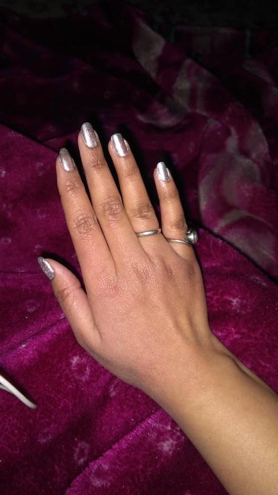 25P MY WIFE'S LONG NAILS