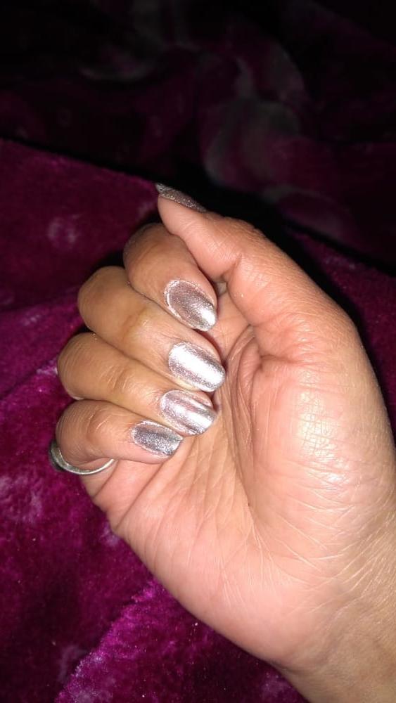 25P MY WIFE'S LONG NAILS
