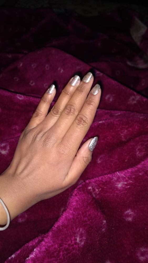 25P MY WIFE'S LONG NAILS