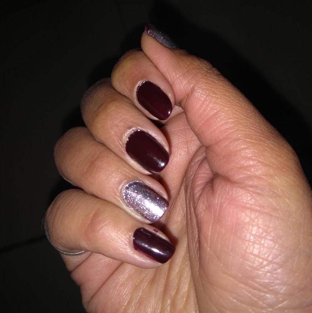 25P MY WIFE'S LONG NAILS