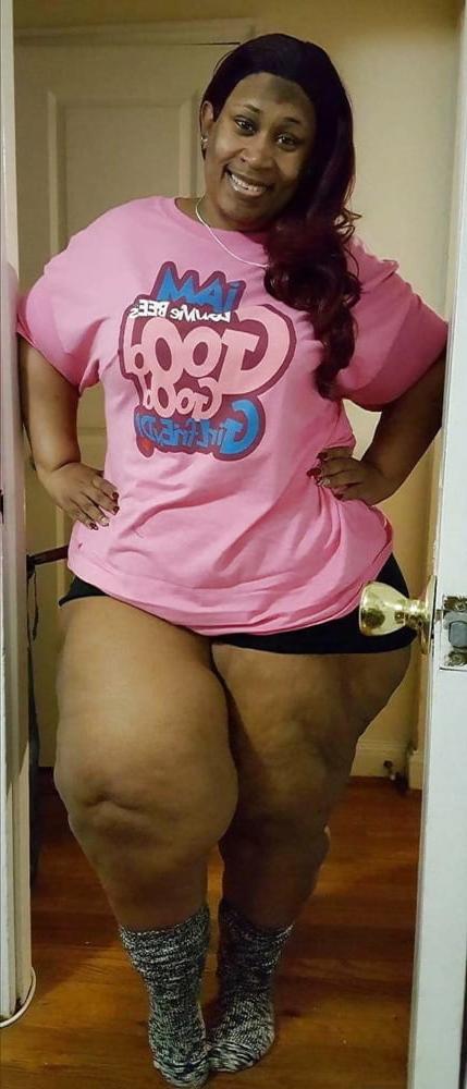 18P EBONY : WOULD YOU FUCK IT: SMASH OR PASS PT.13