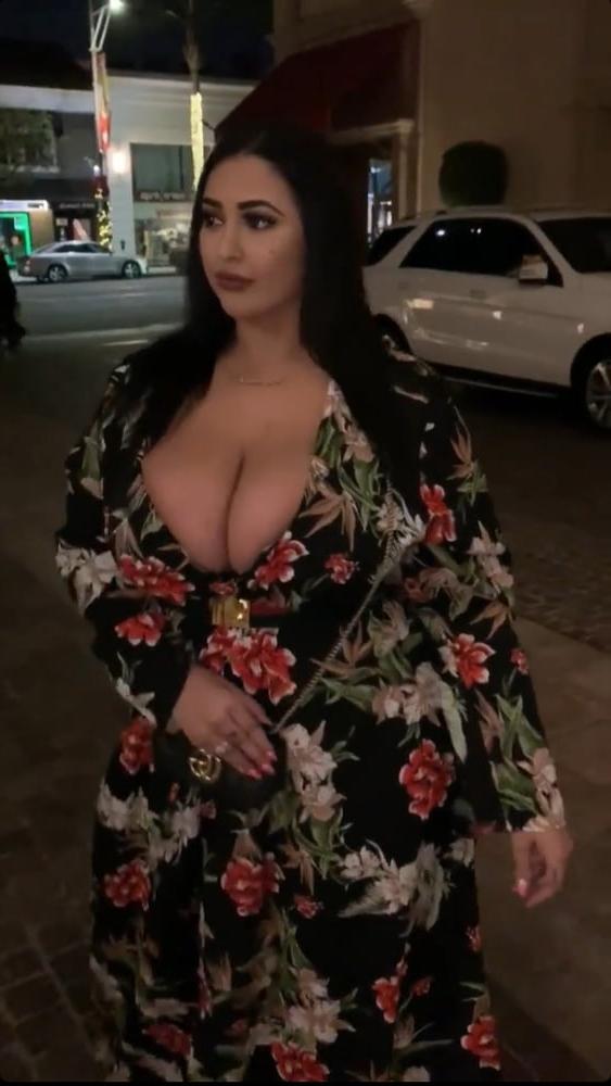25P DiamondDoll Pawg Gallery 1