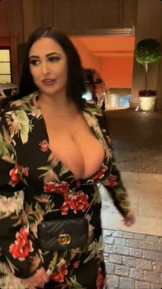 25P DiamondDoll Pawg Gallery 1