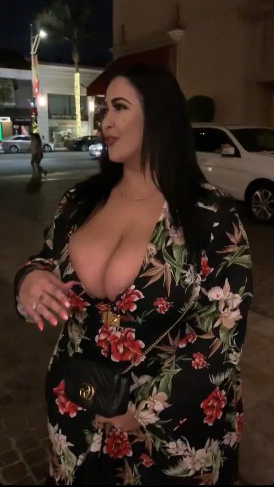 25P DiamondDoll Pawg Gallery 1