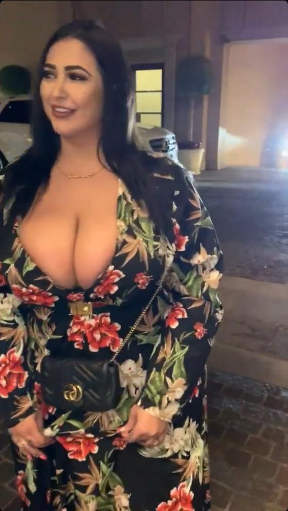 25P DiamondDoll Pawg Gallery 1