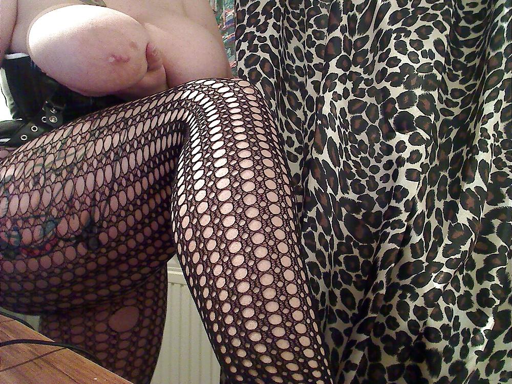 23P Dom fem (trampling)