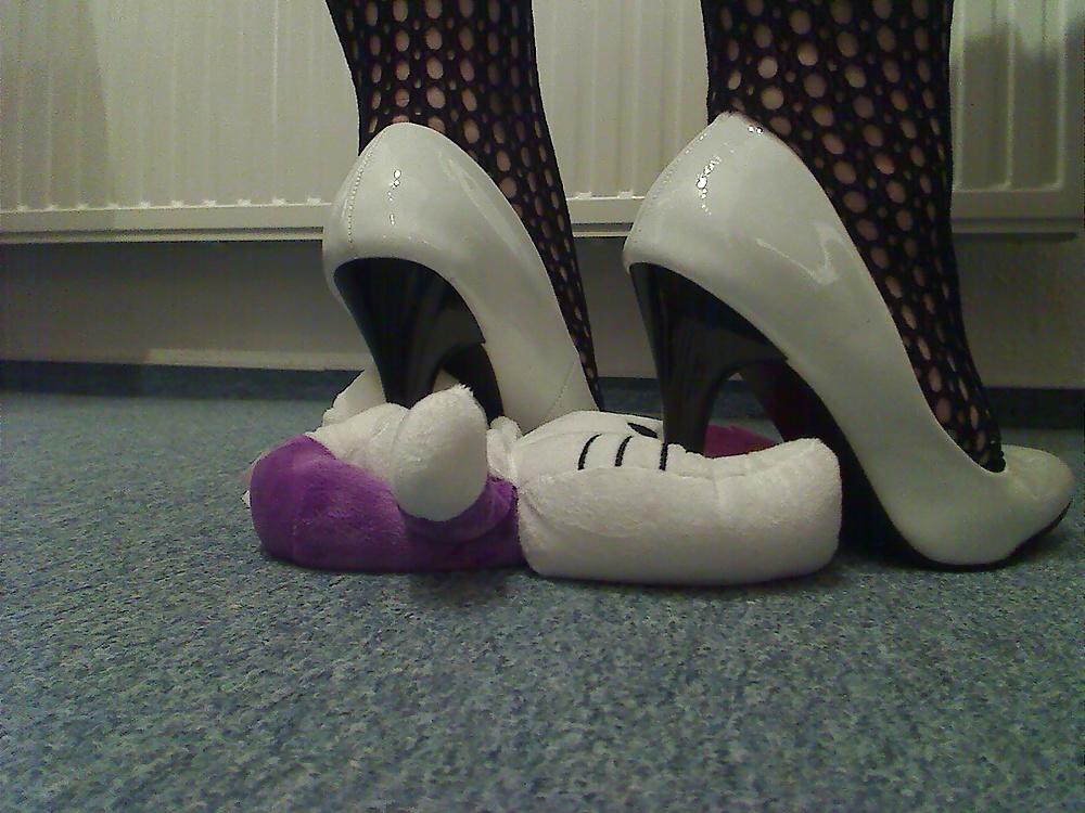 23P Dom fem (trampling)
