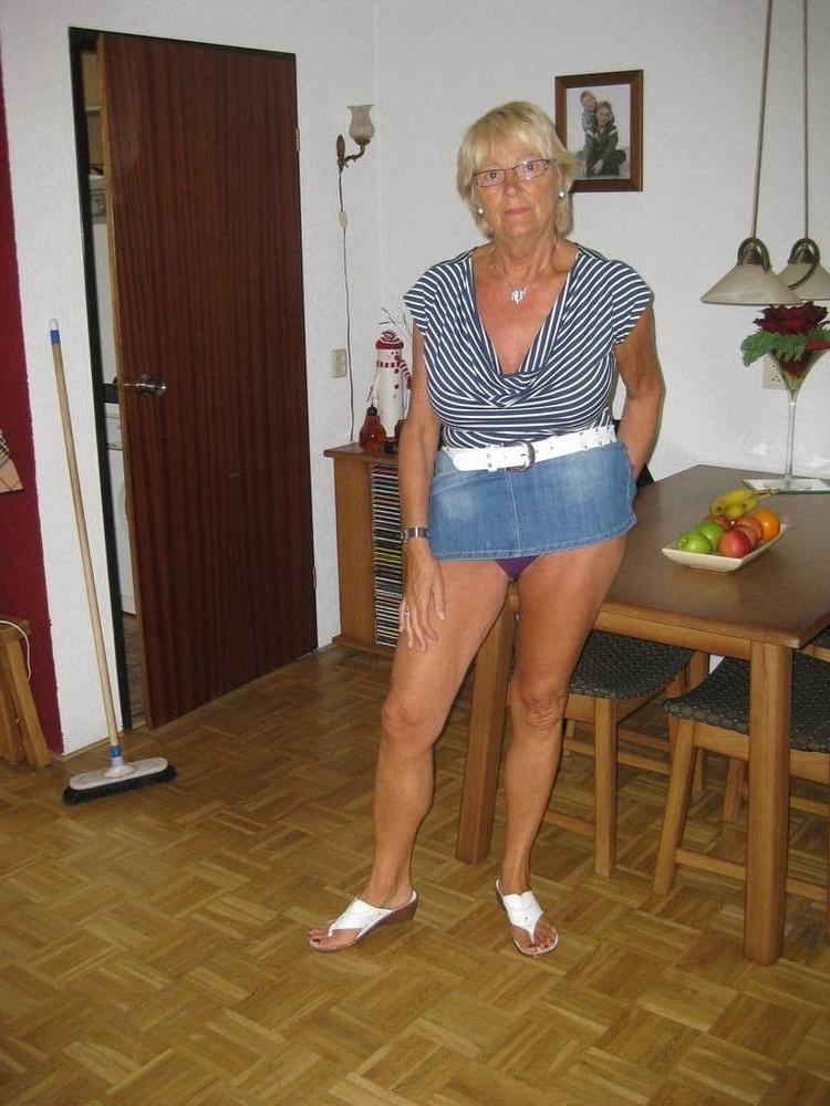 25P lady 64 age. at home and in the bedroom.