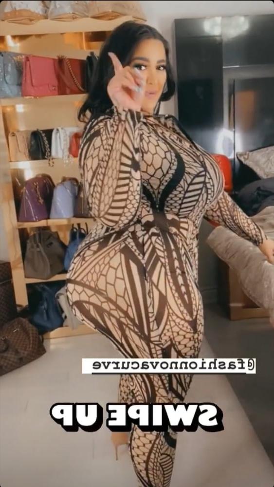 25P DiamondDoll Pawg Gallery 2