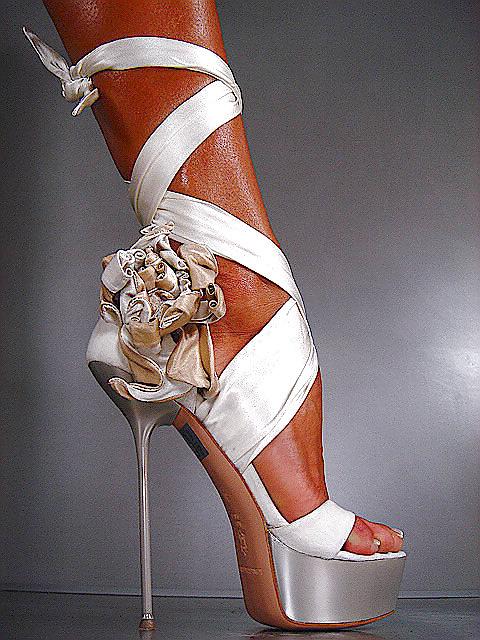 25P High heels