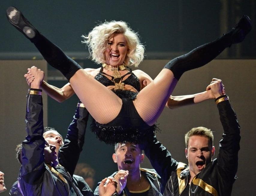 25P Julianne Hough Fit As Fuck 3