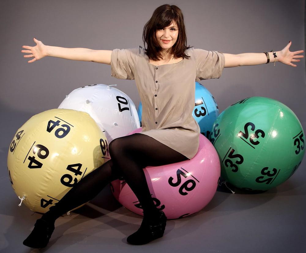 25P Gemma Arterton  Fit As Fuck