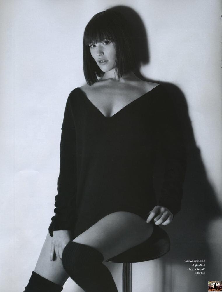 25P Gemma Arterton  Fit As Fuck