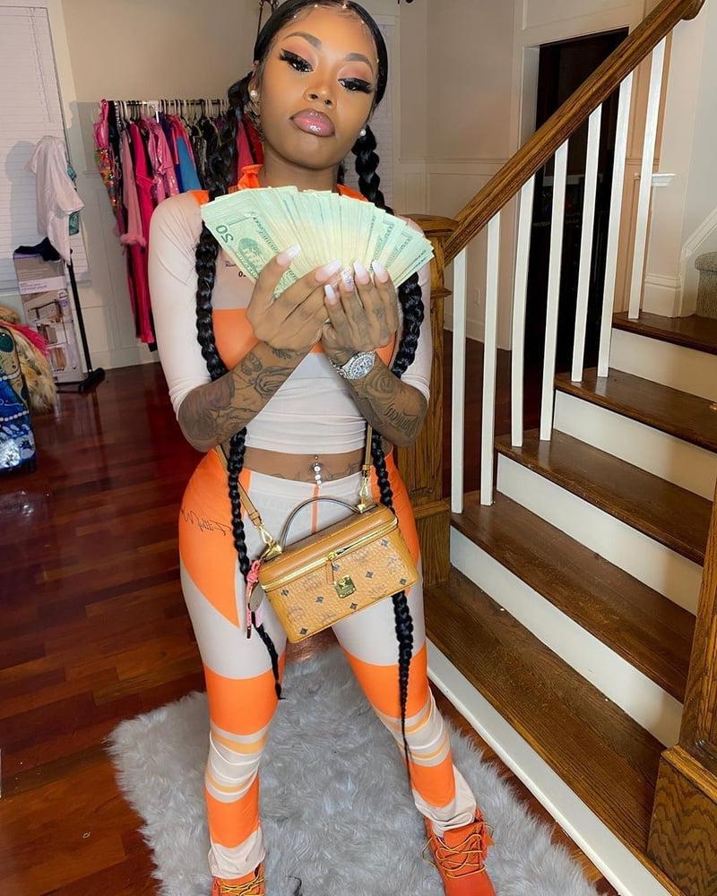 25P Asian Doll
